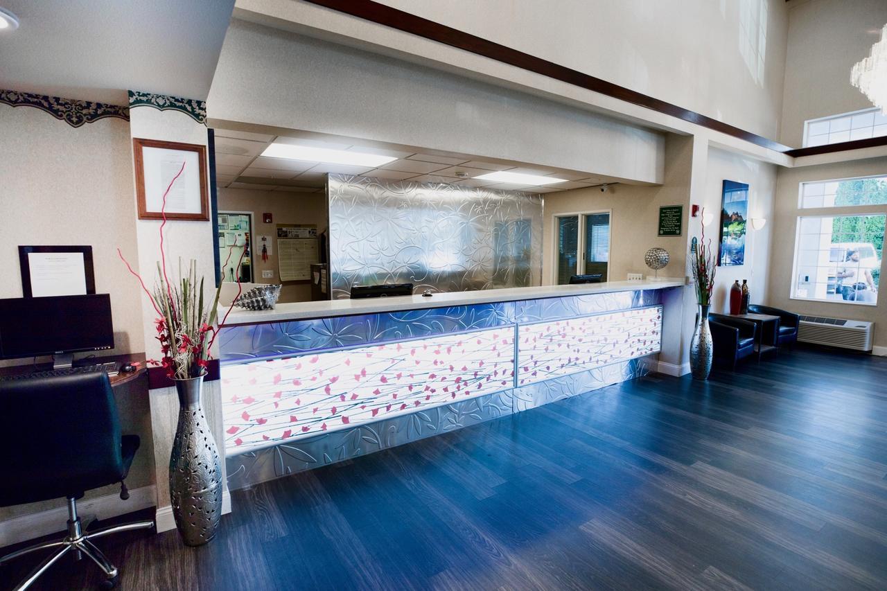 Portland Suites Airport East 페어뷰 외부 사진